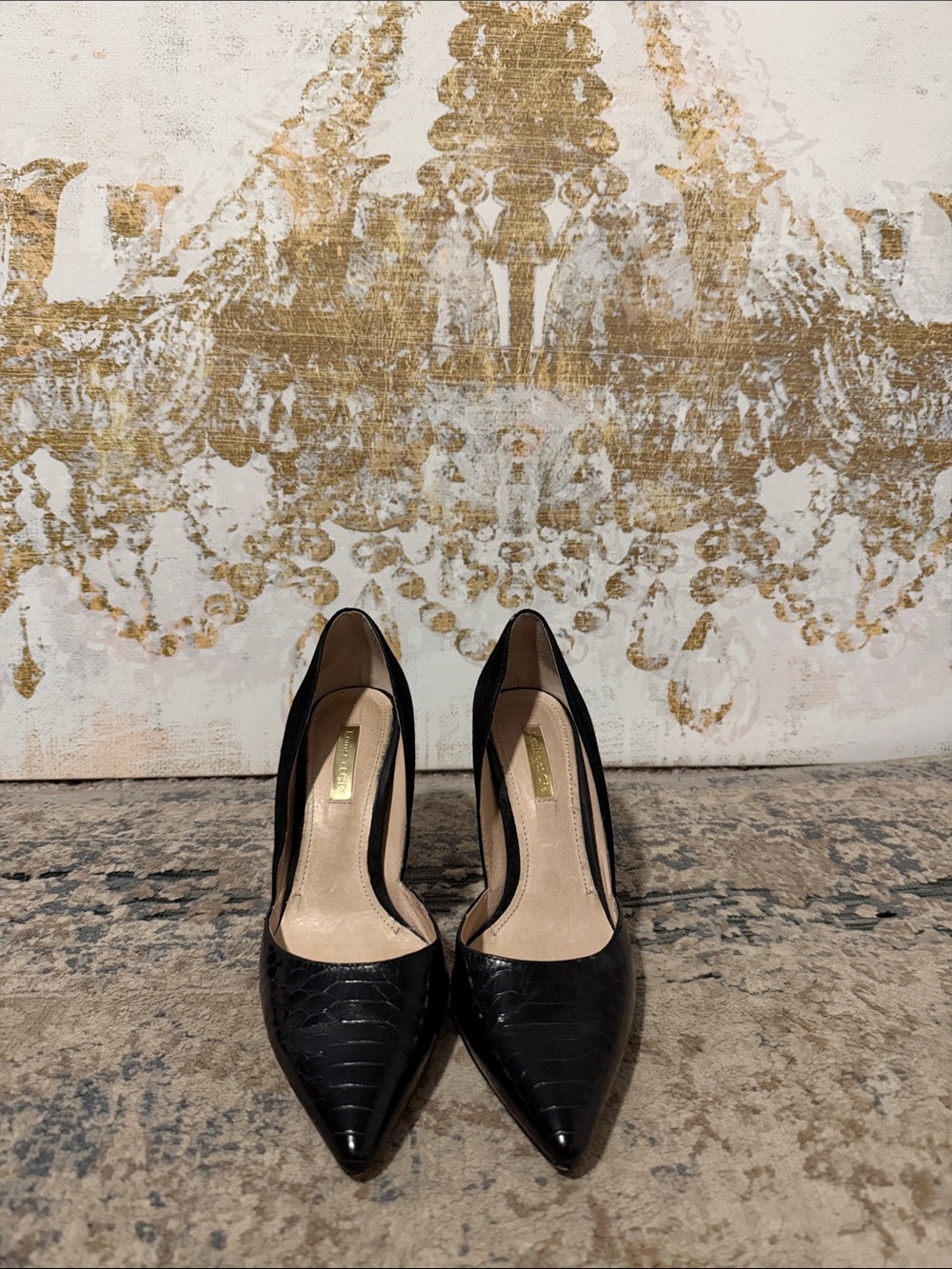Black Pointed Toe Women’s Pumps